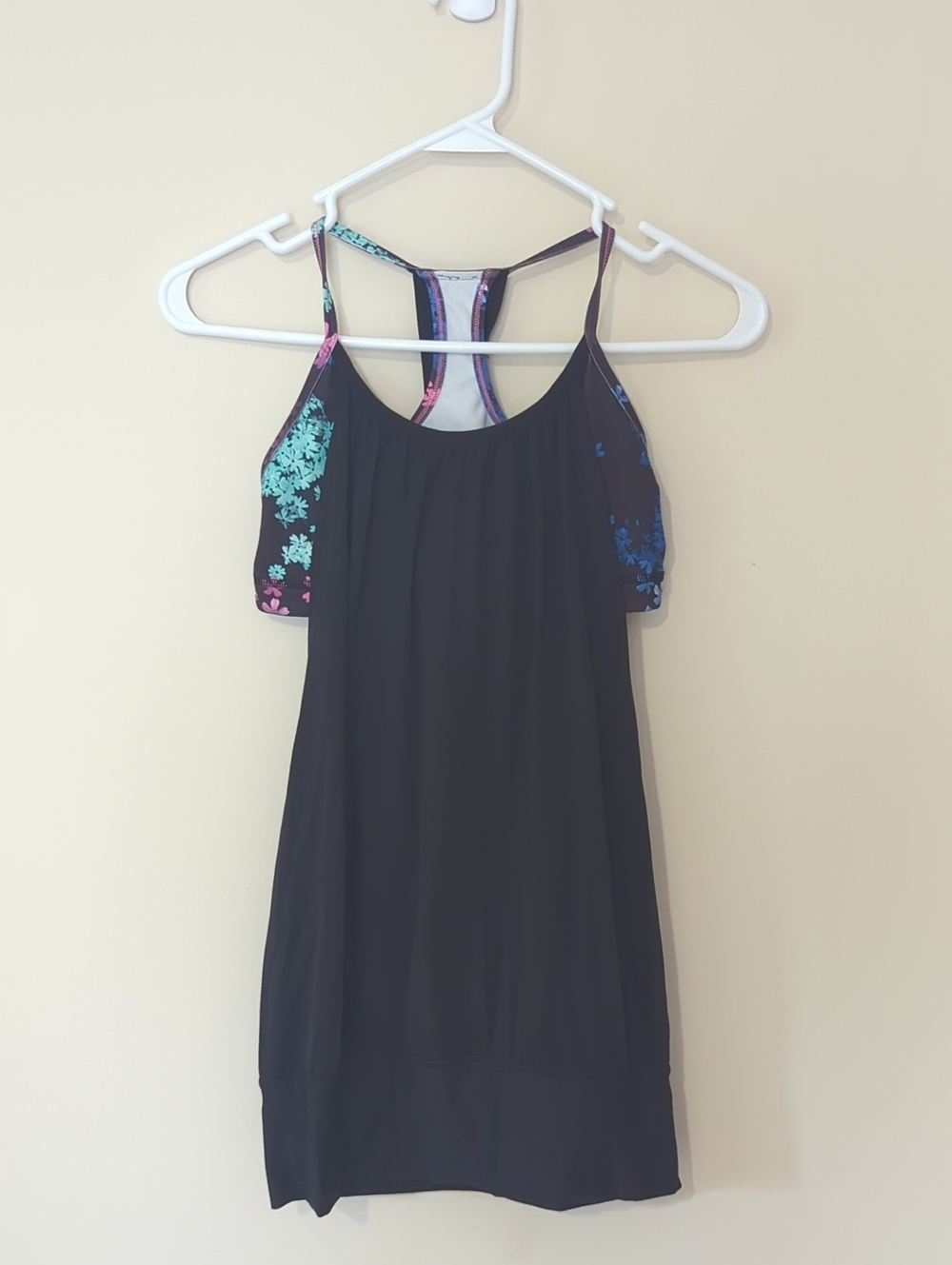 Lululemon Black Tank Top with Attached Floral Sports Bra Size 4